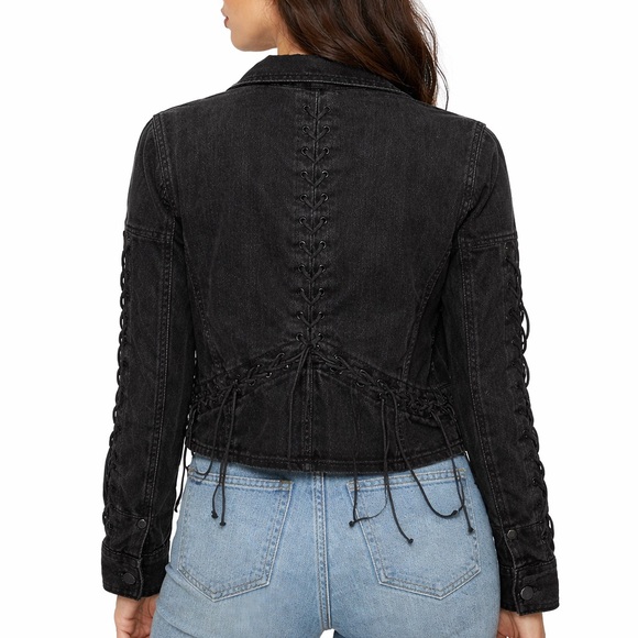 Blank NYC Jackets & Blazers - Black Denim Jacket Lace-Up Sleeve & Side Cropped Women’s Small 100% Cotton